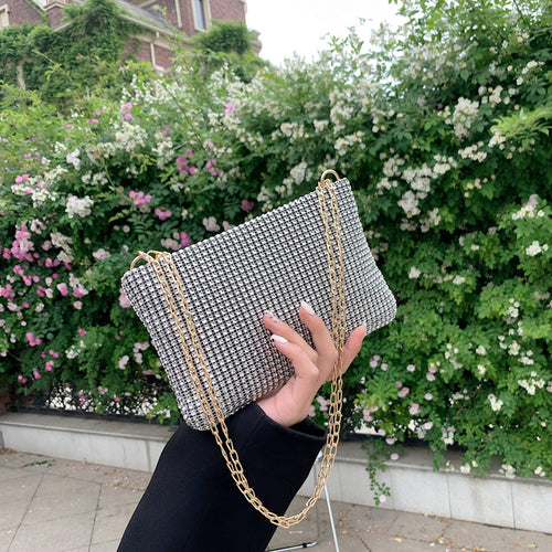 Bolso de diamantes de mano
