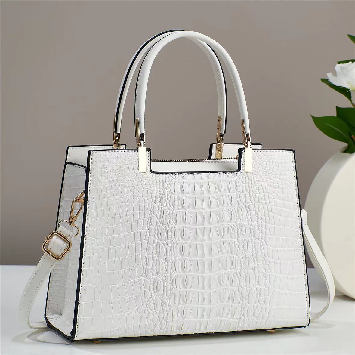 Bolso de Gran Capacidad con Textura de Cocodrilo