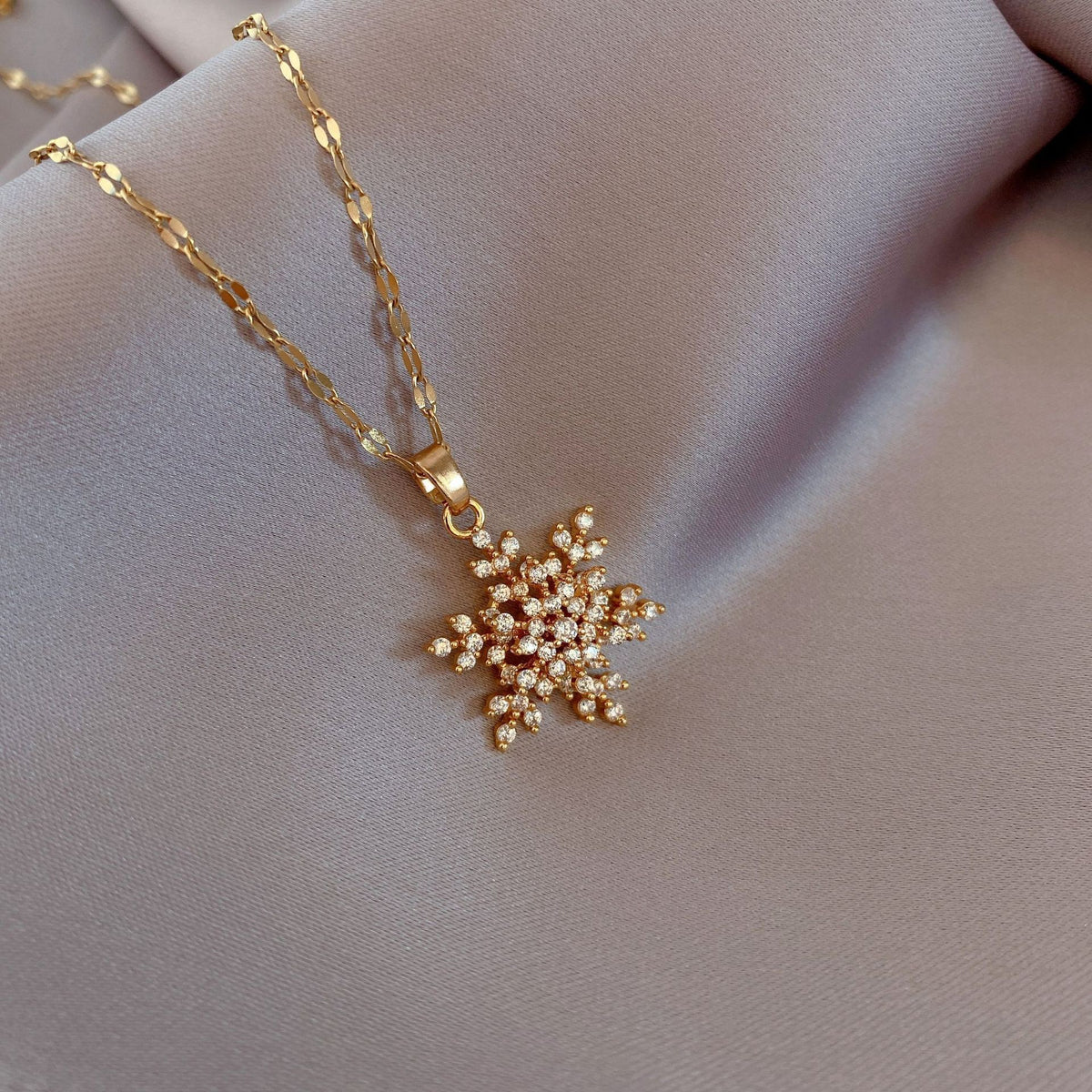 Elegant Titanium Steel Necklace – Bauhinia Collection and Assorted Models