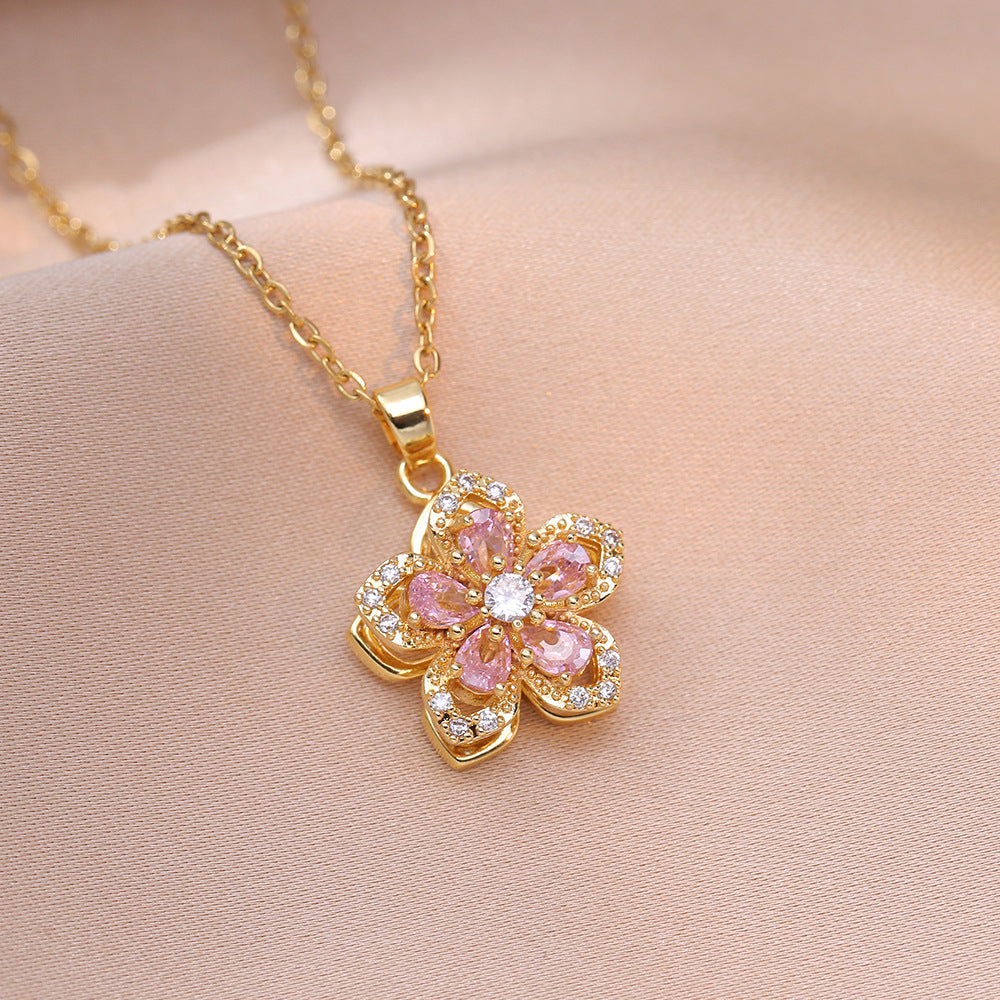Collar Elegante de Acero de Titanio – Colección Bauhinia y Modelos Variados