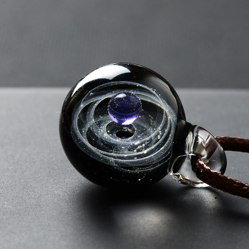 Colgante Cósmico de Esfera de Cristal (Sin Cadena)