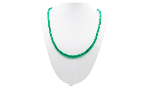 Collar de Esmeralda Natural Facetado (4 mm), vista de detalle 1 – LUXOR&CO