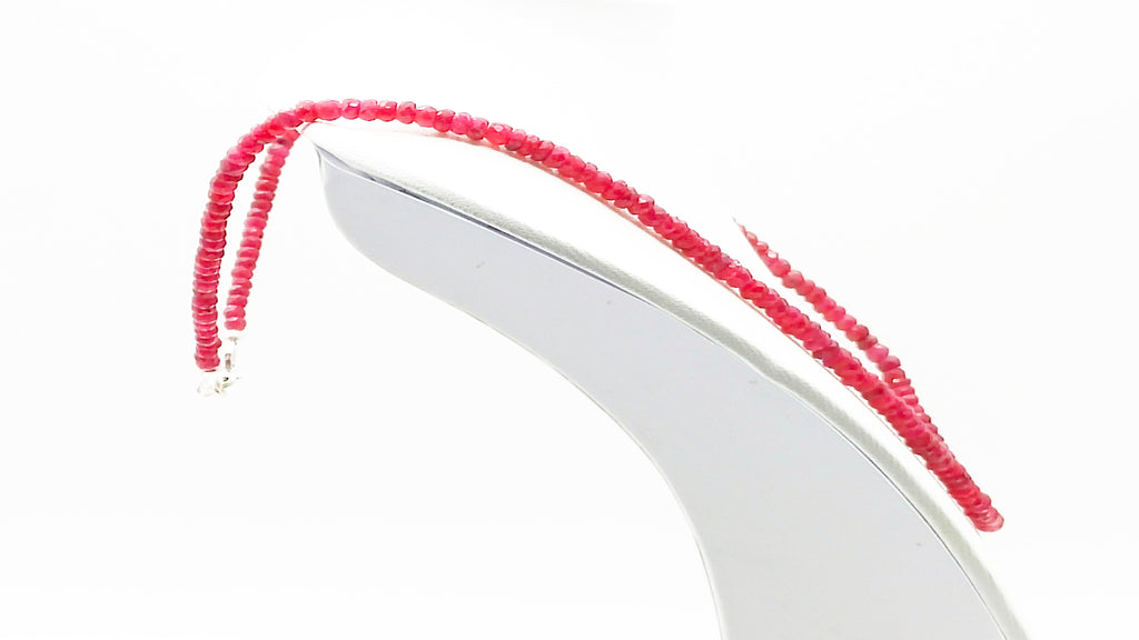Collar de Rubí Natural Facetado (4 mm)