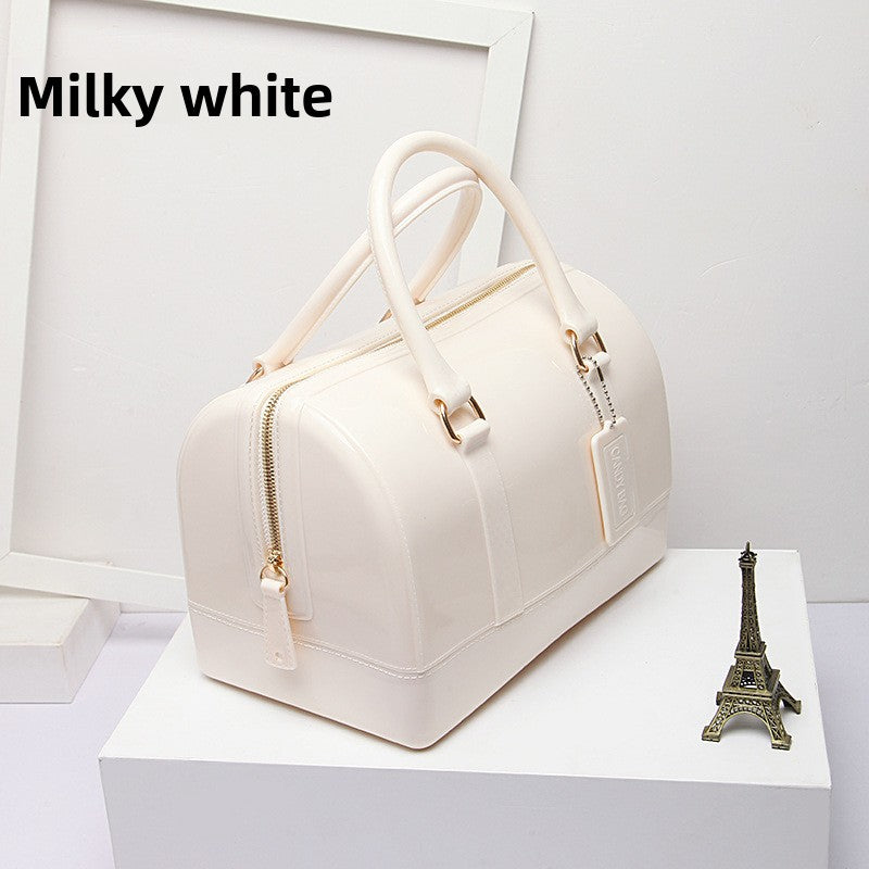 Bolso de hombro tipo almohada en colores caramelo